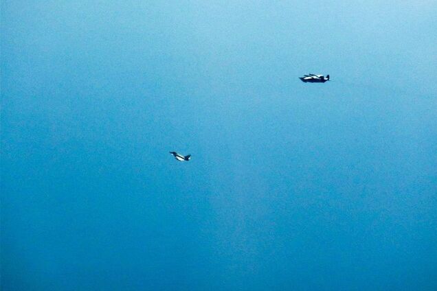 Россия нарвалась на Британию над Черным морем: фото опасного инцидента