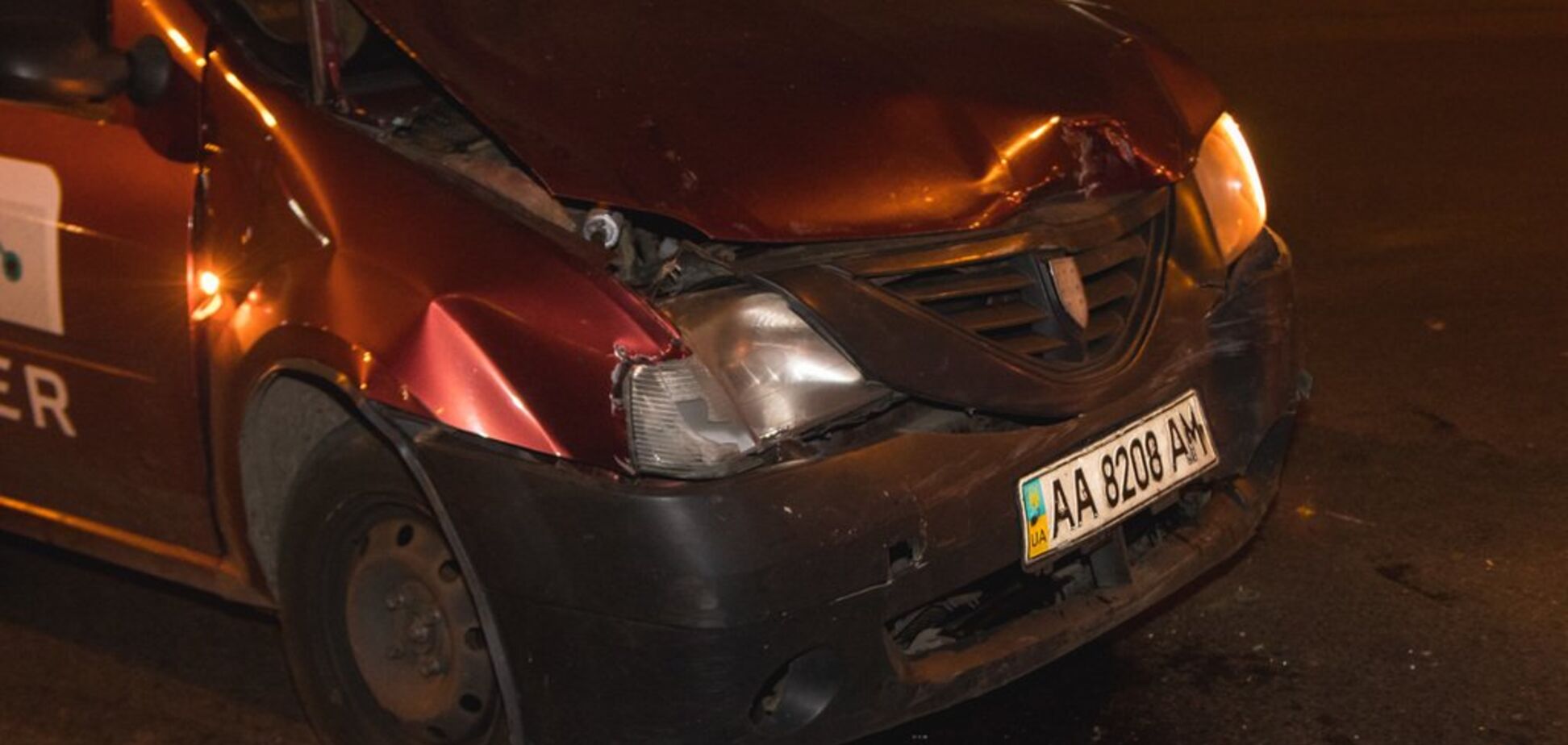 В Киеве авто Uber попало в ДТП: есть пострадавшие 
