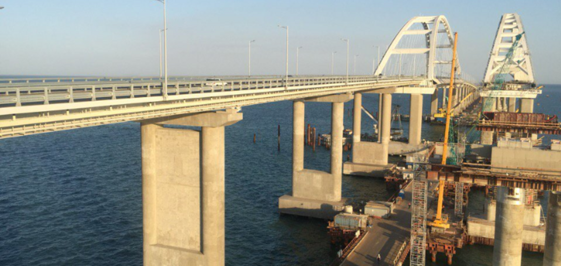 'Галюцинації': в мережі висміяли новий 'рекорд' Кримського мосту