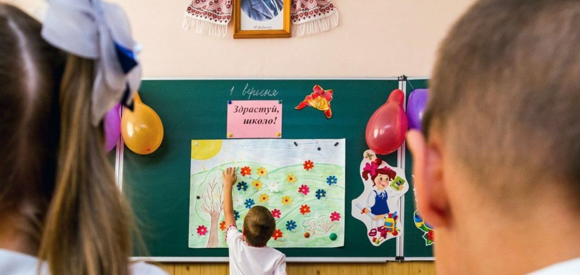 Оккупанты закрыли все украинские школы в Крыму