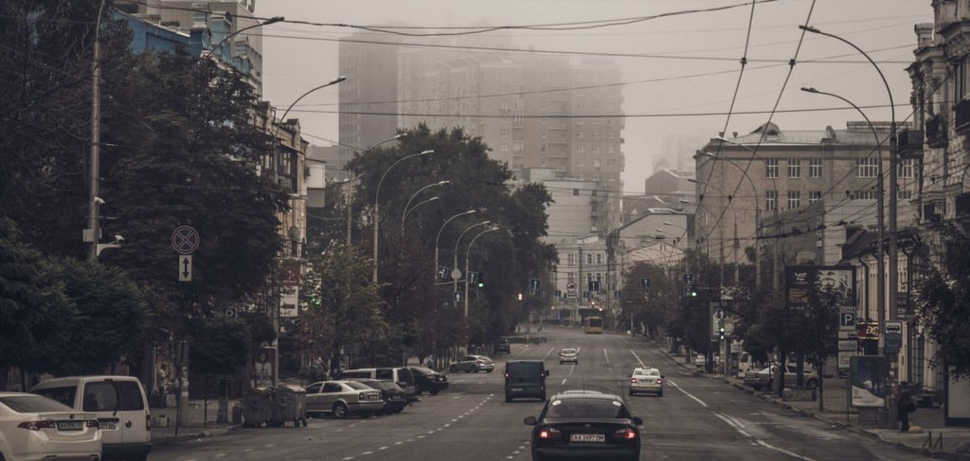 Киев окутал густой туман: красивые фото столицы