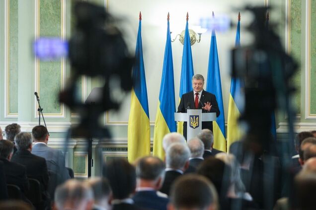 Порошенко экстренно созвал заседание СНБО из-за угрозы в Азовском море