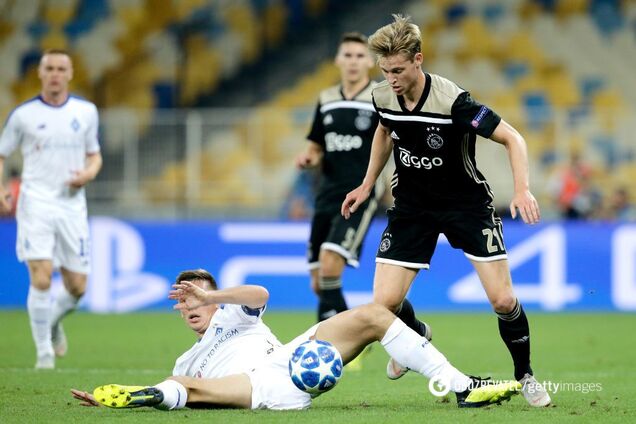 'Динамо' вылетело от 'Аякса' из Лиги чемпионов