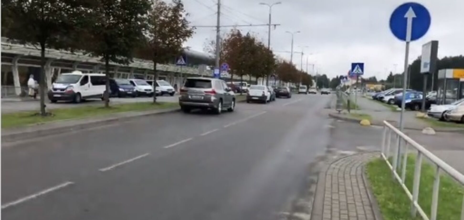 'Платить - дело лоха': видео с 'героями парковки' во Львове разозлило украинцев