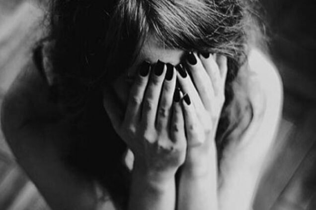 У Києві посеред білого дня пограбували та зґвалтували жінку: оголошено план 'Перехоплення'