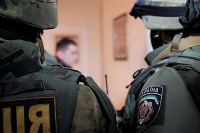 Аферисты 'присваивают' жилье украинцев: как не стать жертвой опасного развода