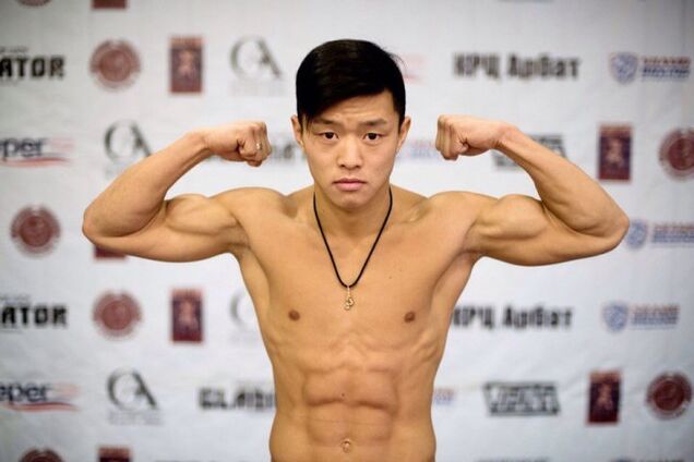 'Я лучший!' Украинский боксер бросил вызов непобедимому чемпиону мира