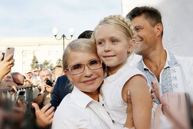 Мечта Юли, которая сбылась: названная в честь Тимошенко девочка встретилась со своей именитой тезкой