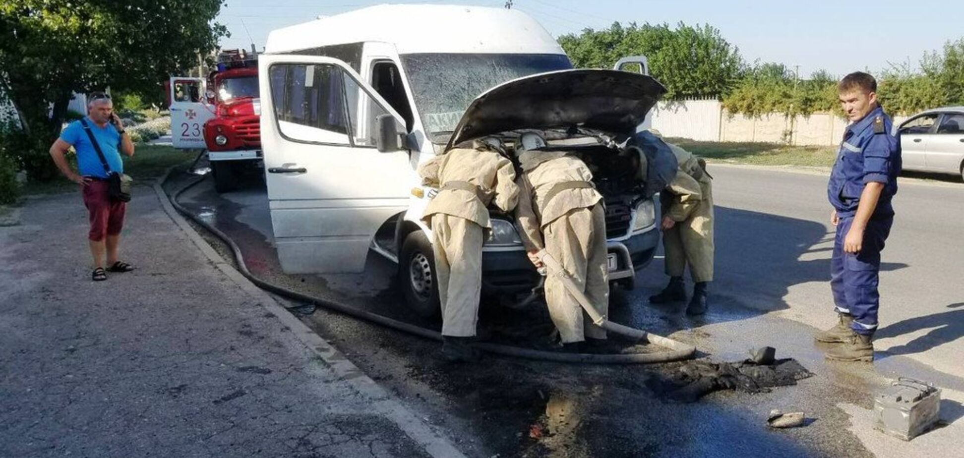 Под Мелитополем загорелась пассажирская маршрутка
