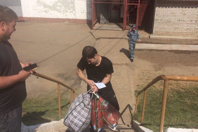 Украинский узник Кремля вышел на свободу: все подробности