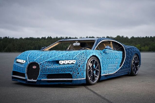 В мире появился первый спорткар из кубиков Lego