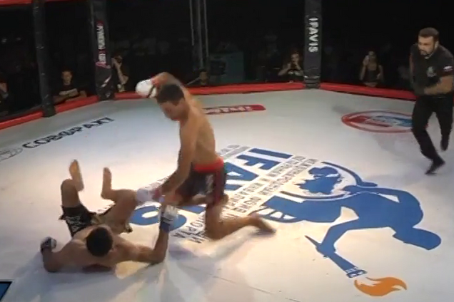 Рефері в Криму задушив українського бійця після нокауту