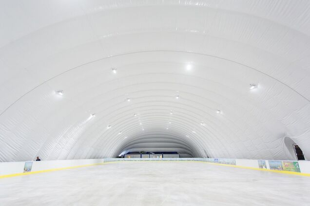 На ВДНХ начнет работать ледовая арена для профессиональных занятий спортом
