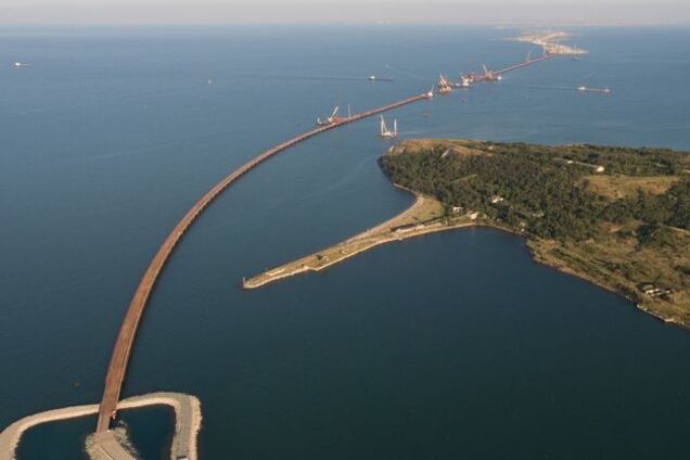 Крим наш: не треба робити з кримчан ворогів народу