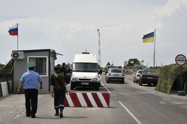 В Украине задумали запретить транспорт в Россию: что произойдет