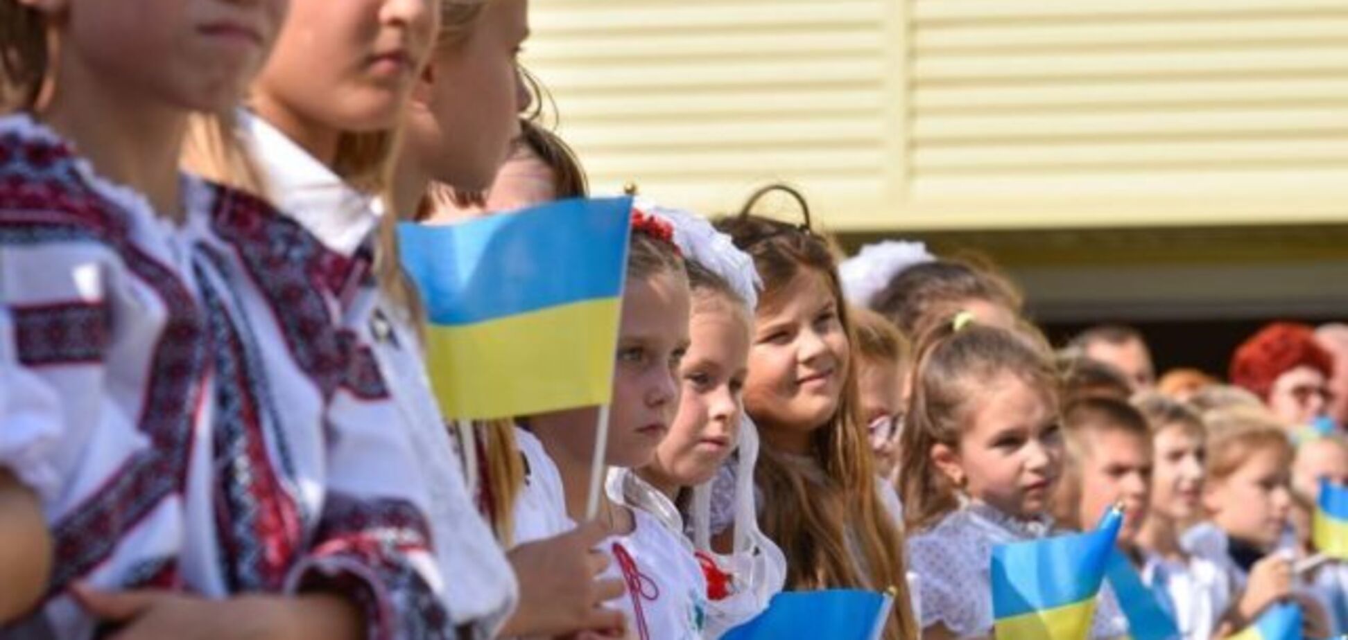 Аж до раку: українців попередили про небезпеку шкільних лінійок