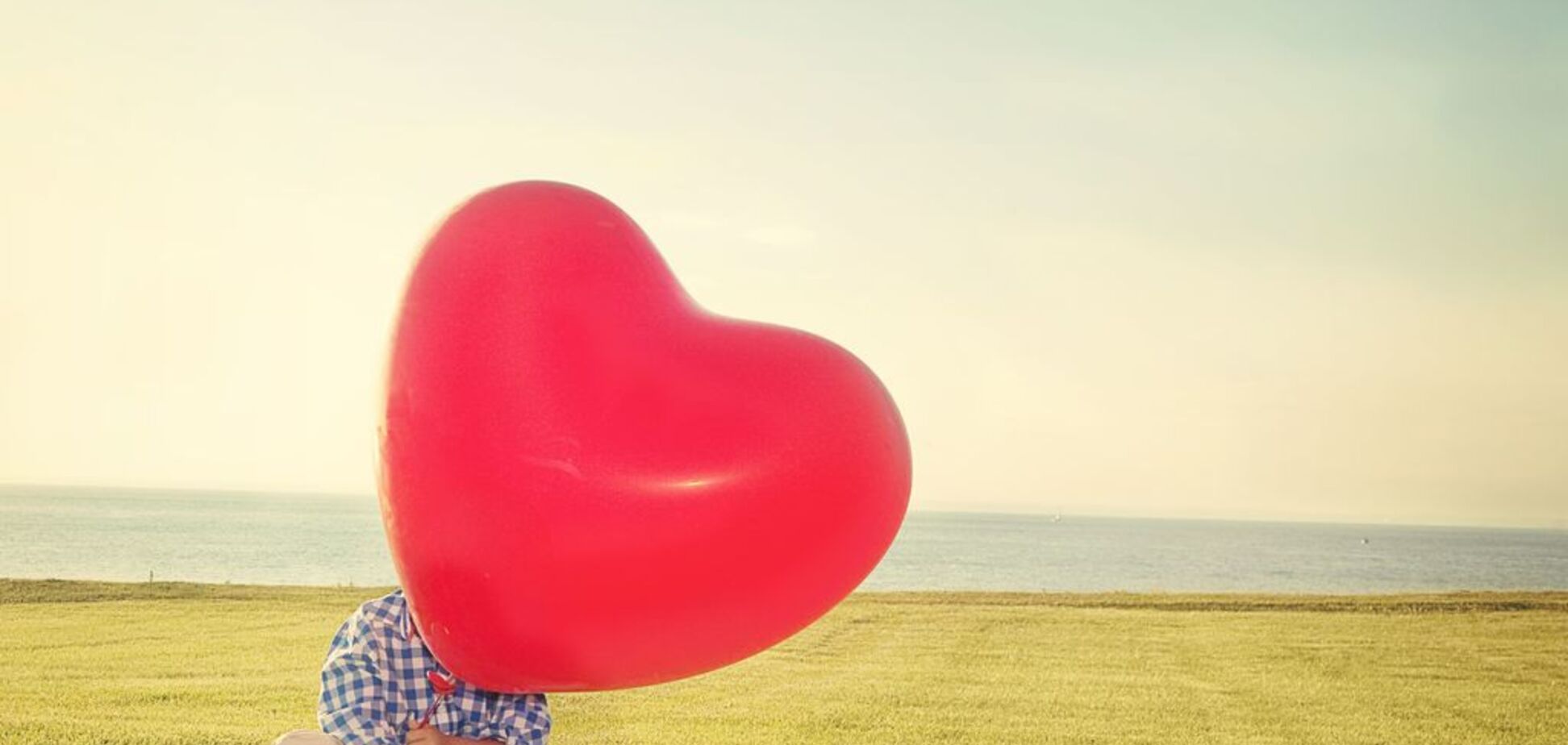 'Мамочка, прокати меня с ветерком”: как в Украине живут “забытые” дети с мышечной дистрофией