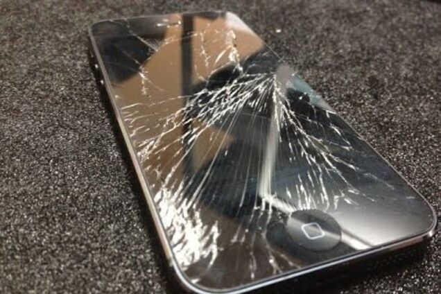 'В морду йому': у Львові на жінку напали через зйомки відео для YouTube