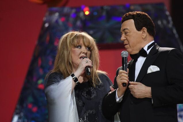 'В моем сердце ты останешься': Пугачева спустя три дня отреагировала на смерть Кобзона