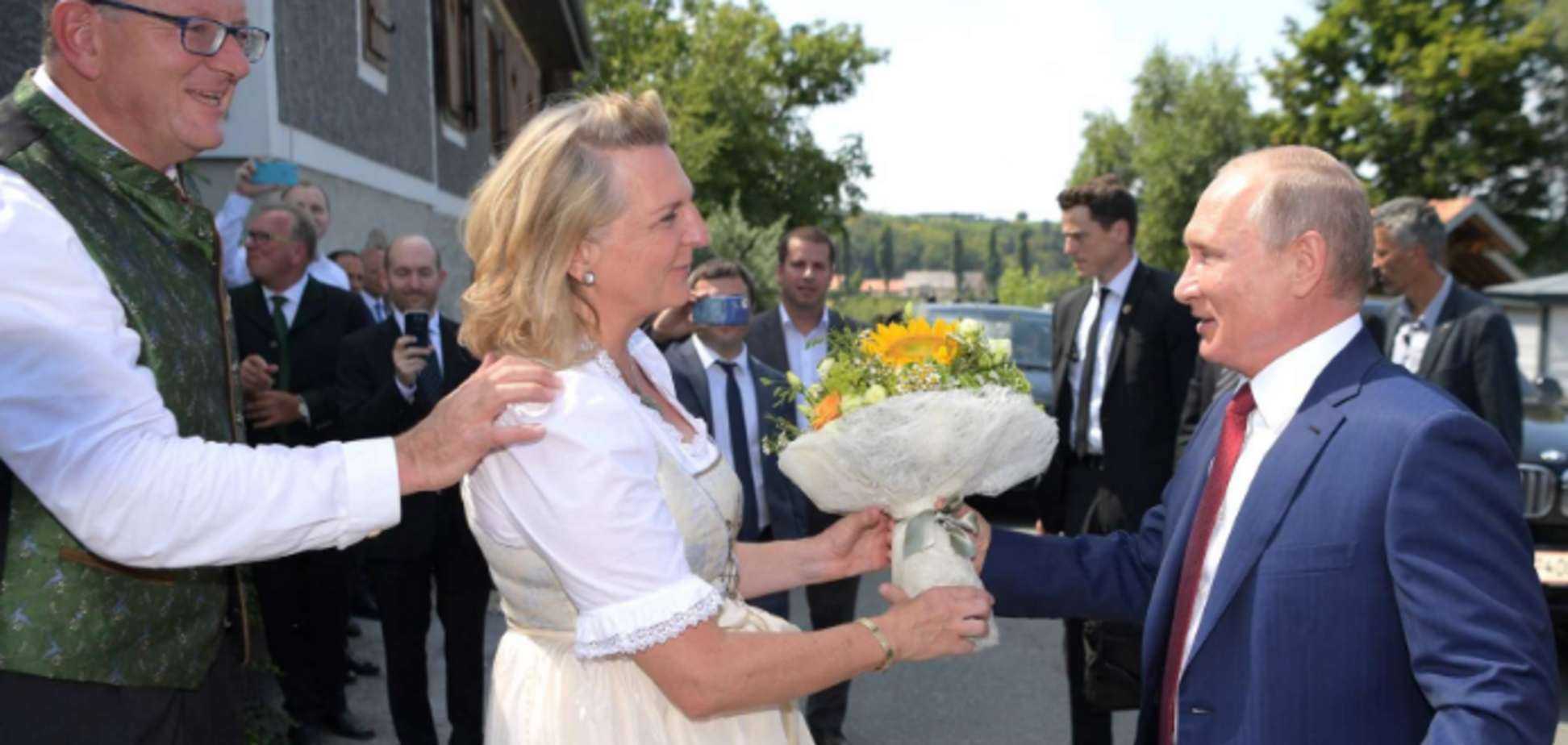 'Вызов здравому смыслу': украинский политик ушел в отставку из-за поездки Путина на свадьбу