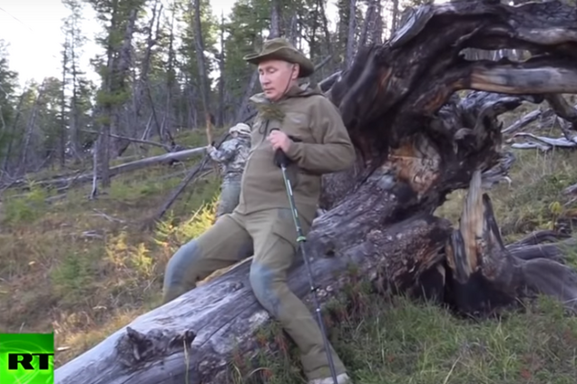 'Путин устал': странному видео с президентом России дали объяснение