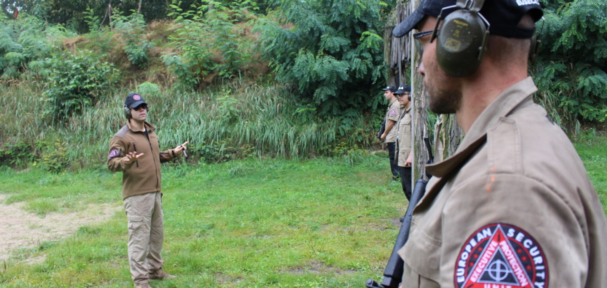 Погроми ромських таборів і цькування ЛГБТ: з'ясувалося, де тренували українських ультраправих