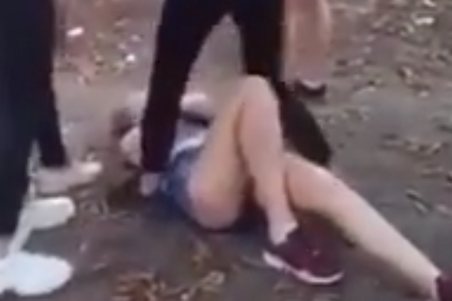 В Одессе сверстники зверски избили девочку