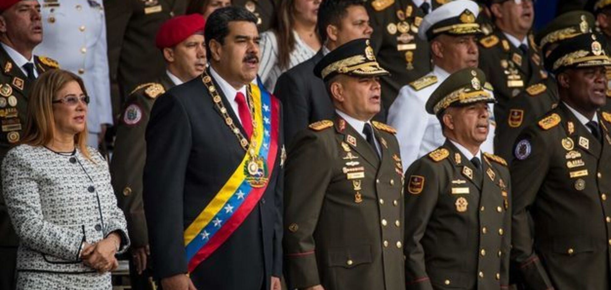 Покушение на президента Венесуэлы: глава страны назвал имя виновного