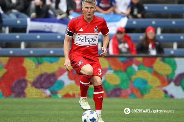 Знаменитый немецкий футболист забил невероятный гол с 35 метров - опубликовано видео