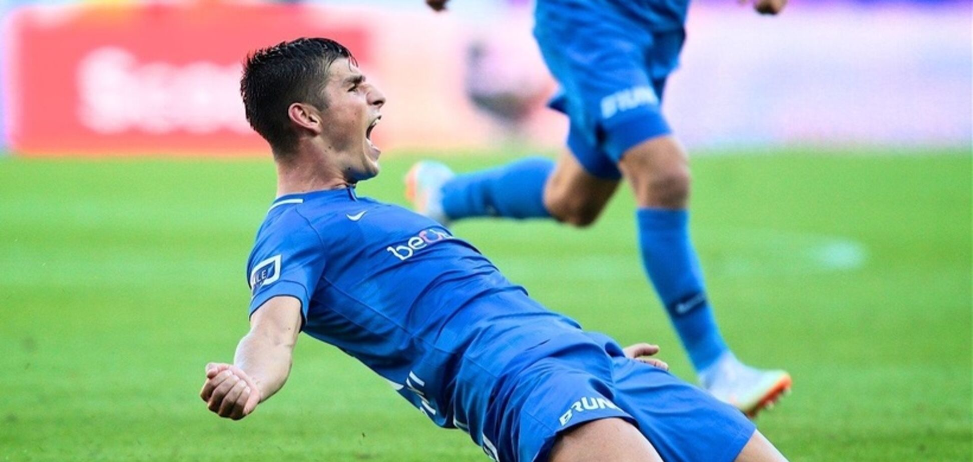 Футболіст збірної України забив фантастичний гол зі штрафного: опубліковане відео