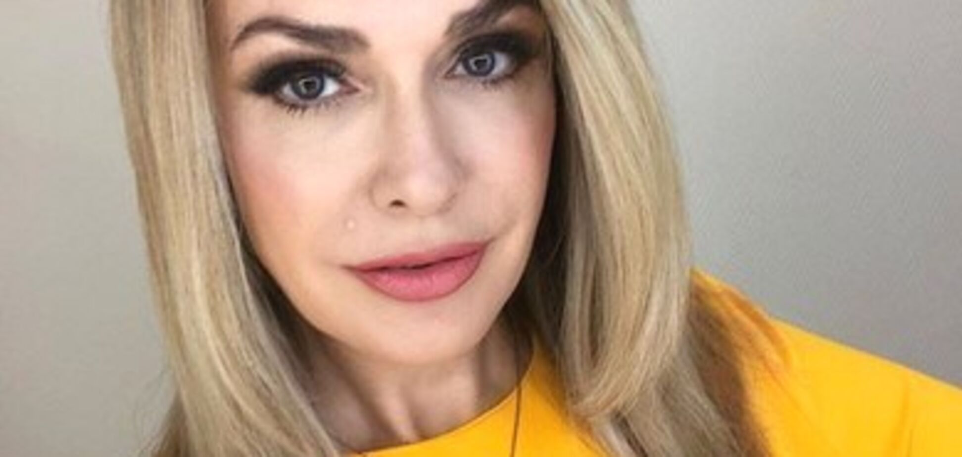 Народную артистку Украины атаковали хейтеры за фото в купальнике