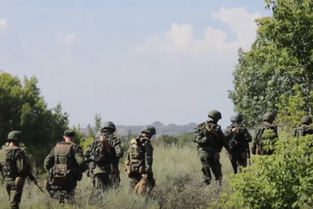 'ДНР' готовится к штурму: в сеть попало видео с 'сомалийскими' террористами