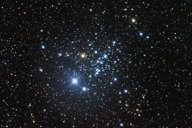 Вчені знайшли в космосі гігантську аномалію