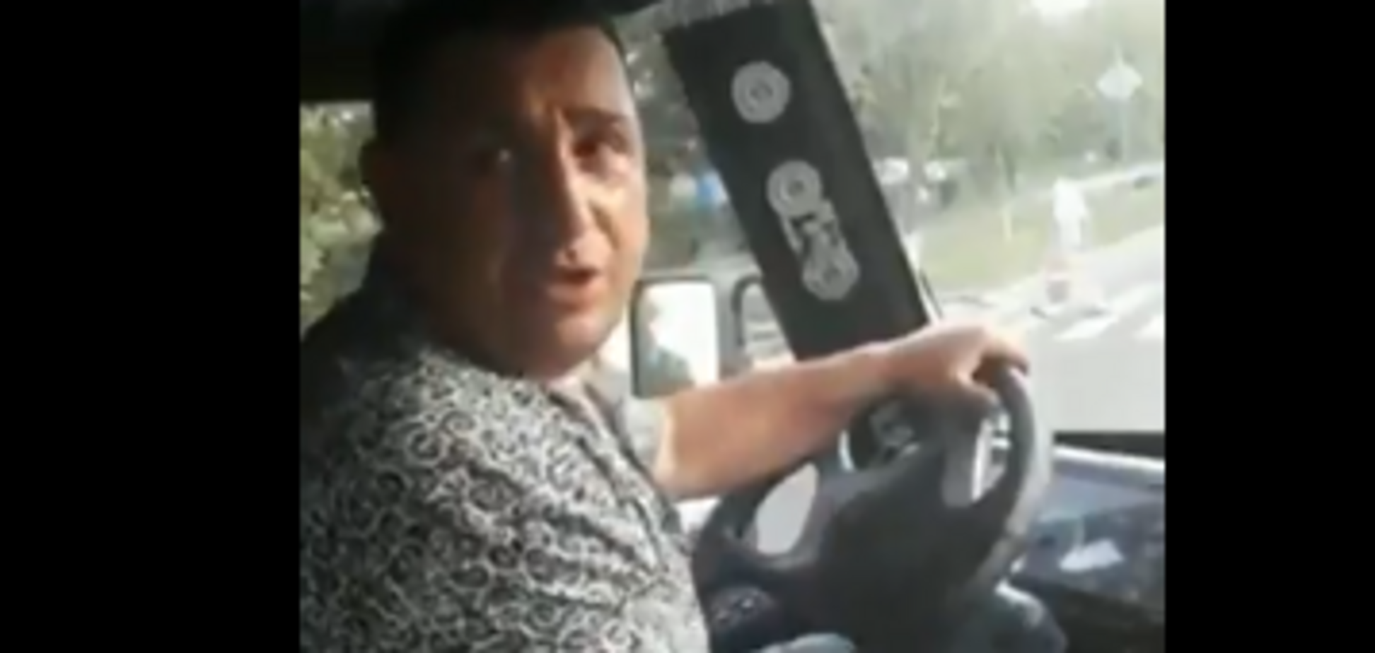 'Карма ждет': на Киевщине маршрутчик набросился на инвалида войны