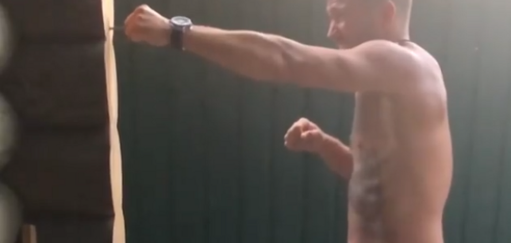 'Попал в дырочку': Ломаченко похвастался 'невероятным' трюком - опубликовано видео