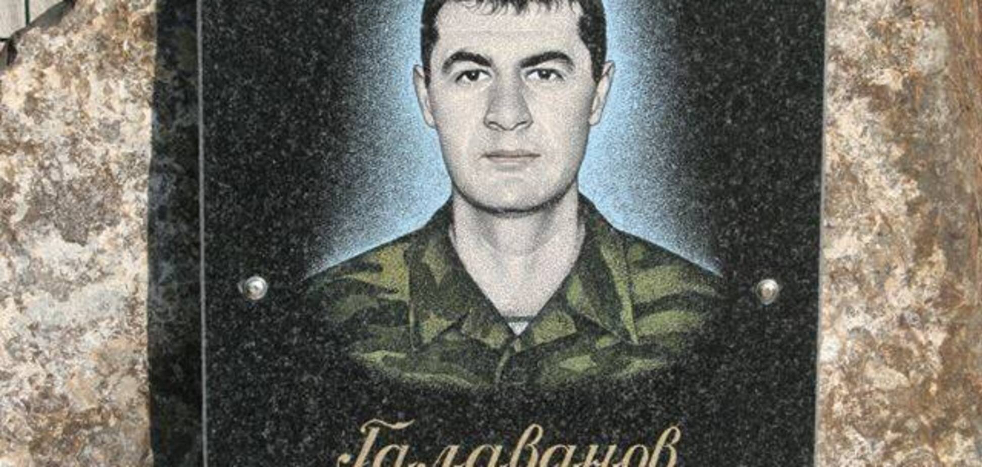 Первые 'ихтамнеты' и распятые мальчики: выводы делайте сами