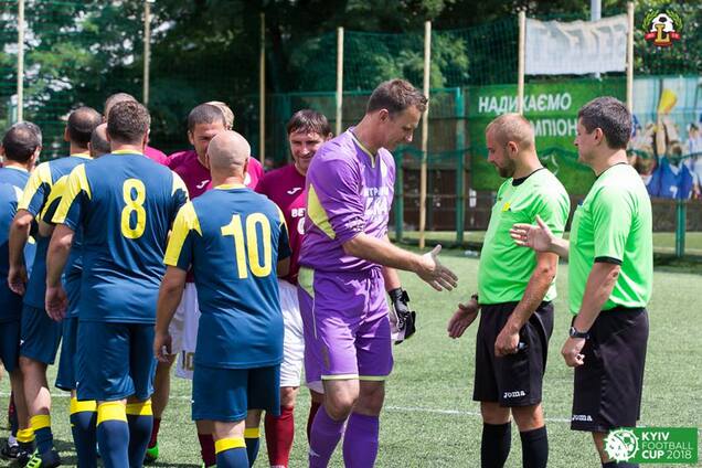 Три литра самогона за игру: экс-футболисты 'Динамо' поделились нереальными приколами