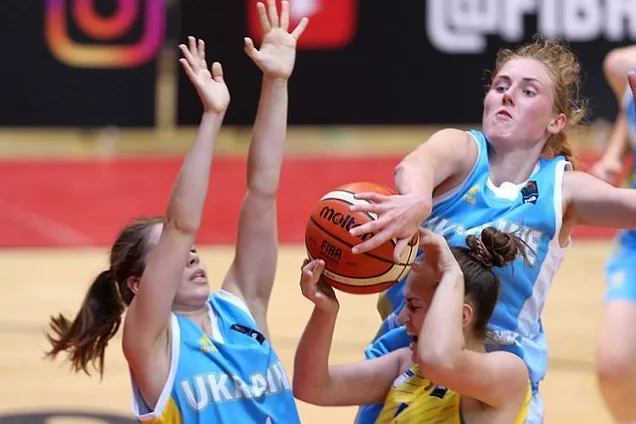 Украинки вышли в четвертьфинал Евробаскета U-18