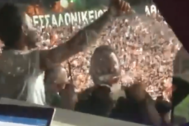 Момент нападу на представників росЗМІ на матчі ЛЧ потрапив на відео