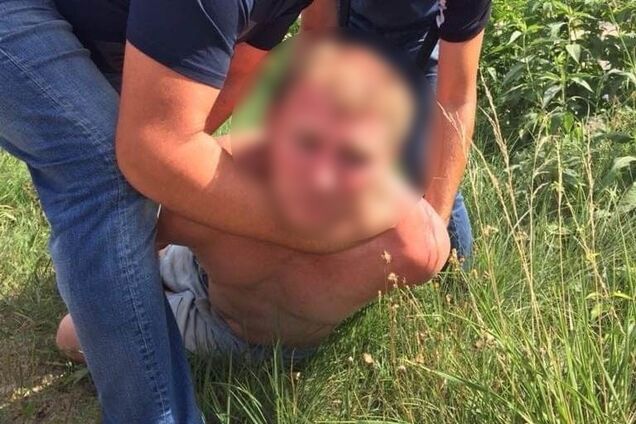 Заманили в квартиру и издевались: под Киевом изнасиловали подростка