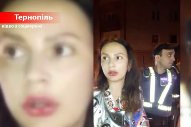 'Медіаскандал'з п'яною жіночкою і копами: чому одні грішники травлять інших