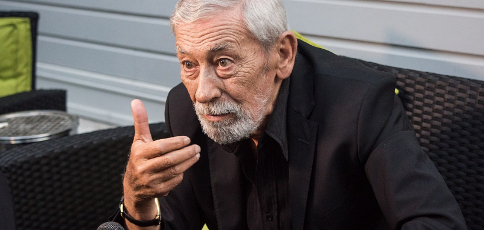 Вахтанг Кикабидзе