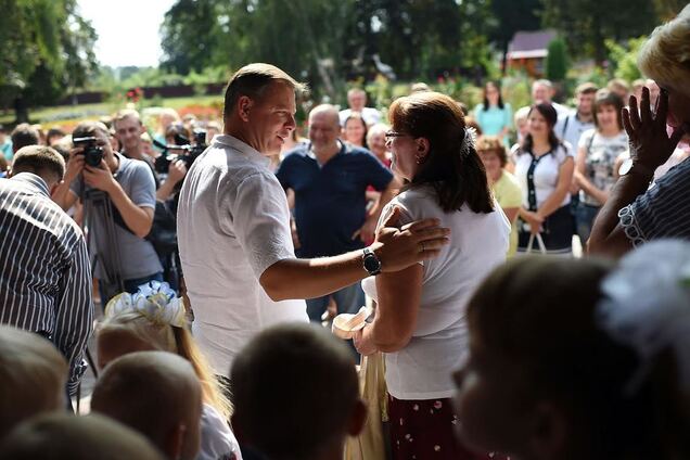 'Діти повинні жити в сім'ях!' Ляшко закликав підвищити зарплати в Україні