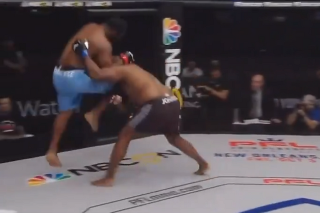 Боєць ММА 'смертельним коліном' відправив суперника на операційний стіл