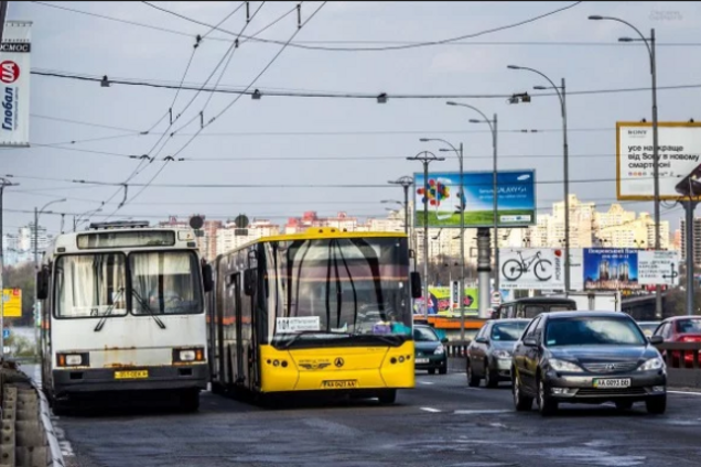 До 2030 года: Омелян рассказал, сколько потратят на развитие транспорта