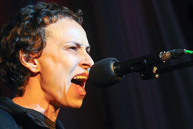 ''Укр*пи!'' Фанатка ''Л/ДНР'' Чичеріна накинулася на зірок-утікачів з України