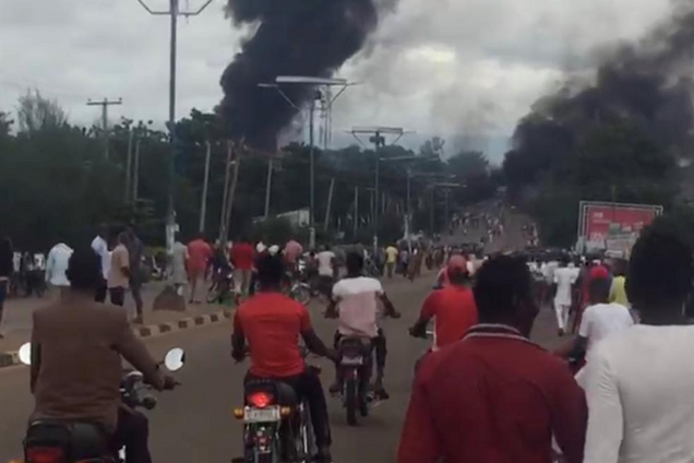 В Нигерии произошел мощный взрыв: десятки погибших, сотни раненых