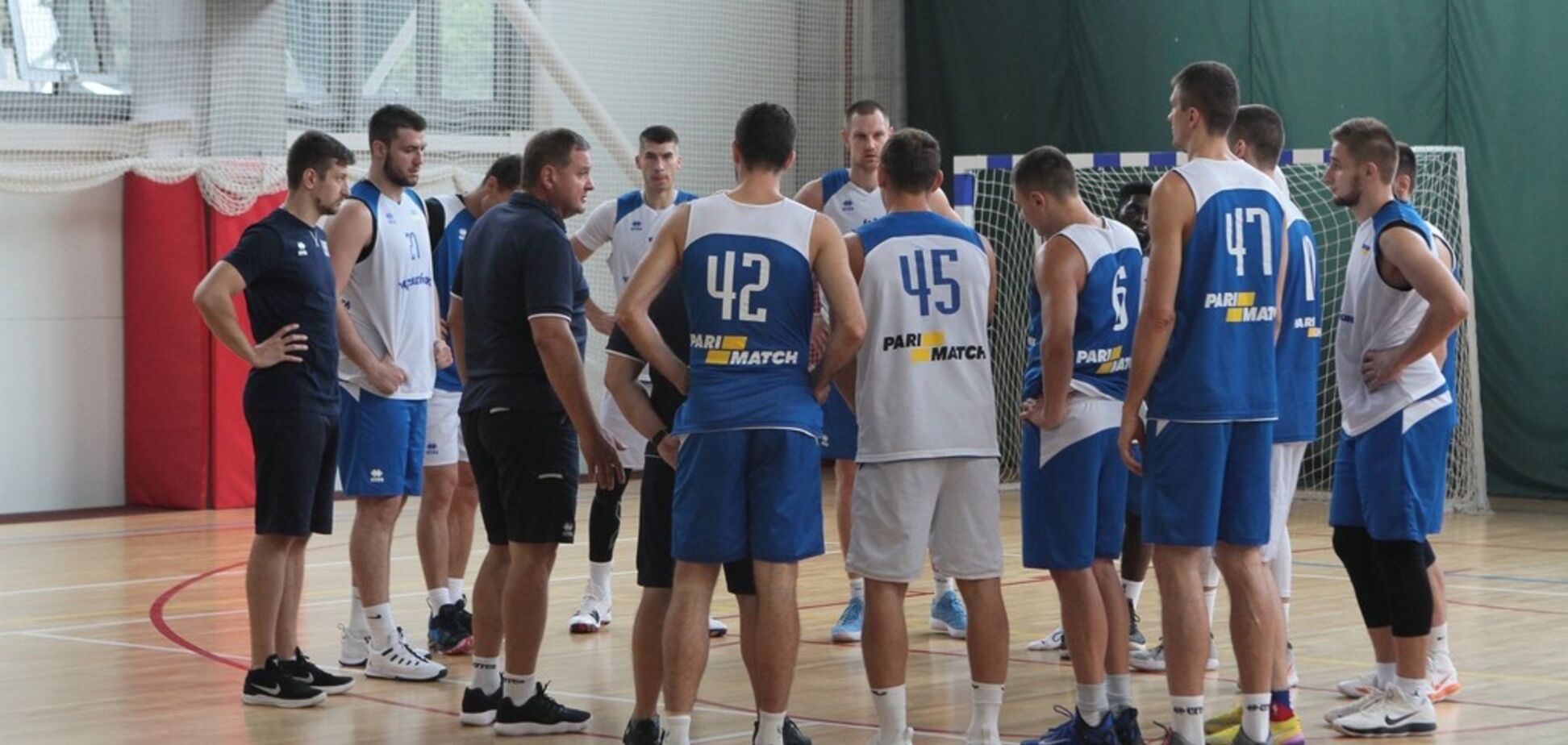 Три баскетболиста покинули сборную Украины