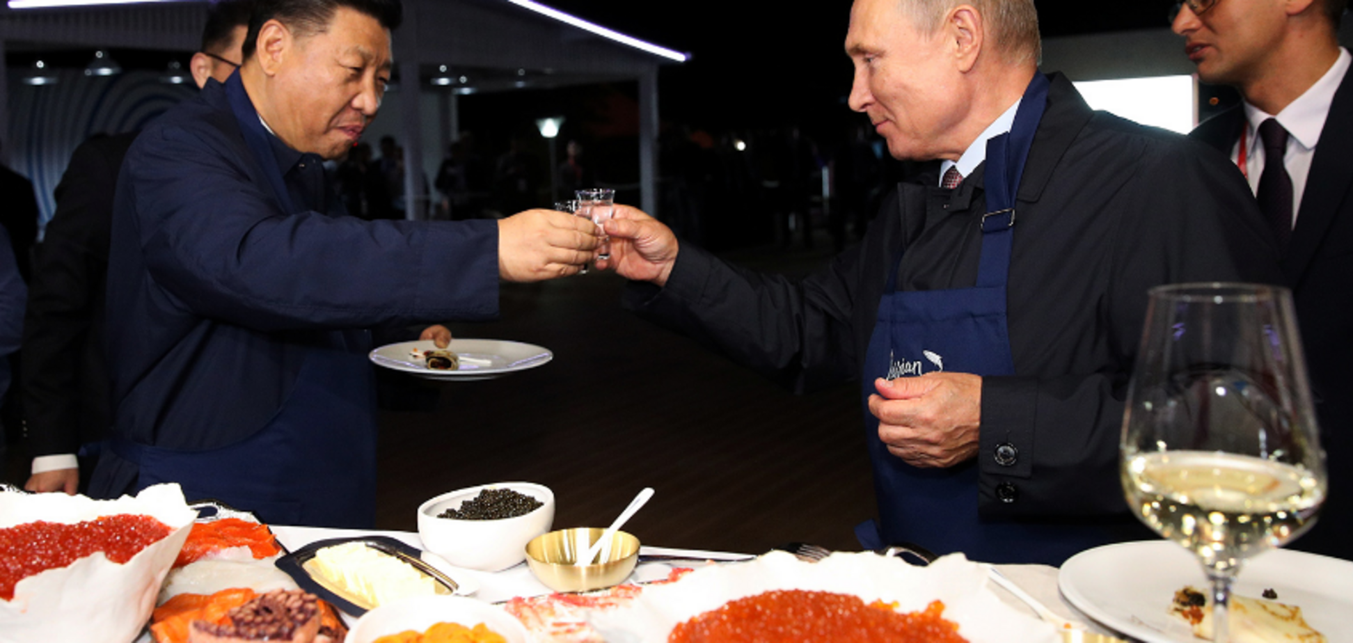 ''А чого не боярку?'' Путіна розгромили за 'скріпне' частування для Сі Цзіньпіна