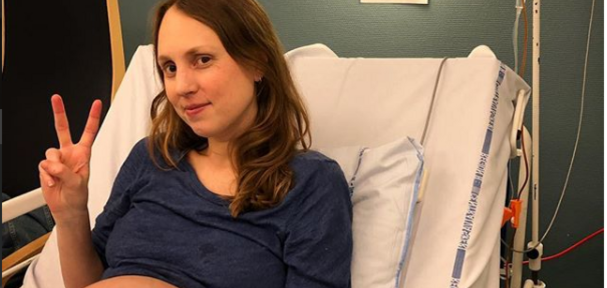  'Ужасно и прекрасно': беременная женщина стала звездой сети из-за своего живота